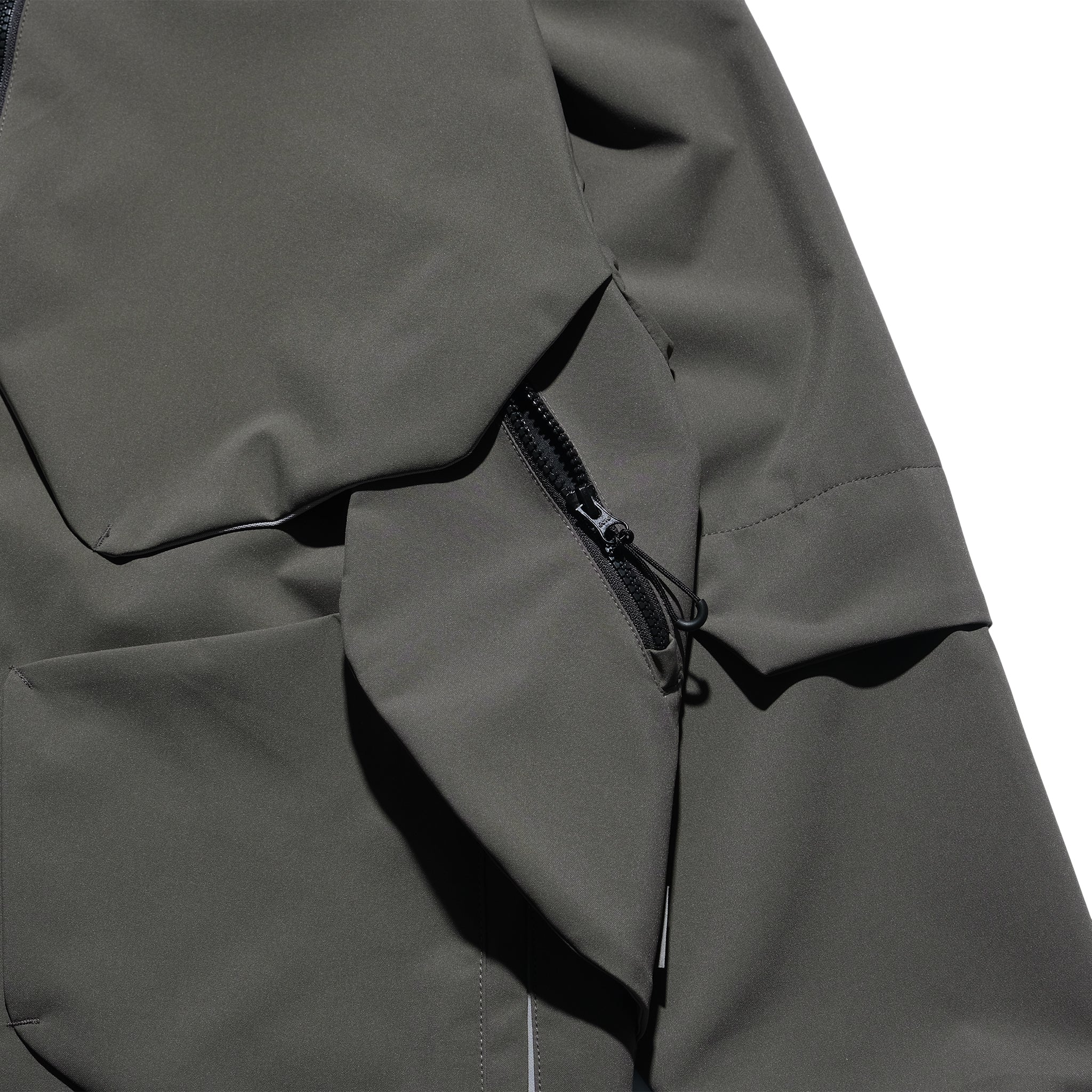 AW22 / 04 —J22-023 3-collar Trapezoidal Jacket (Gauntlet Grey)