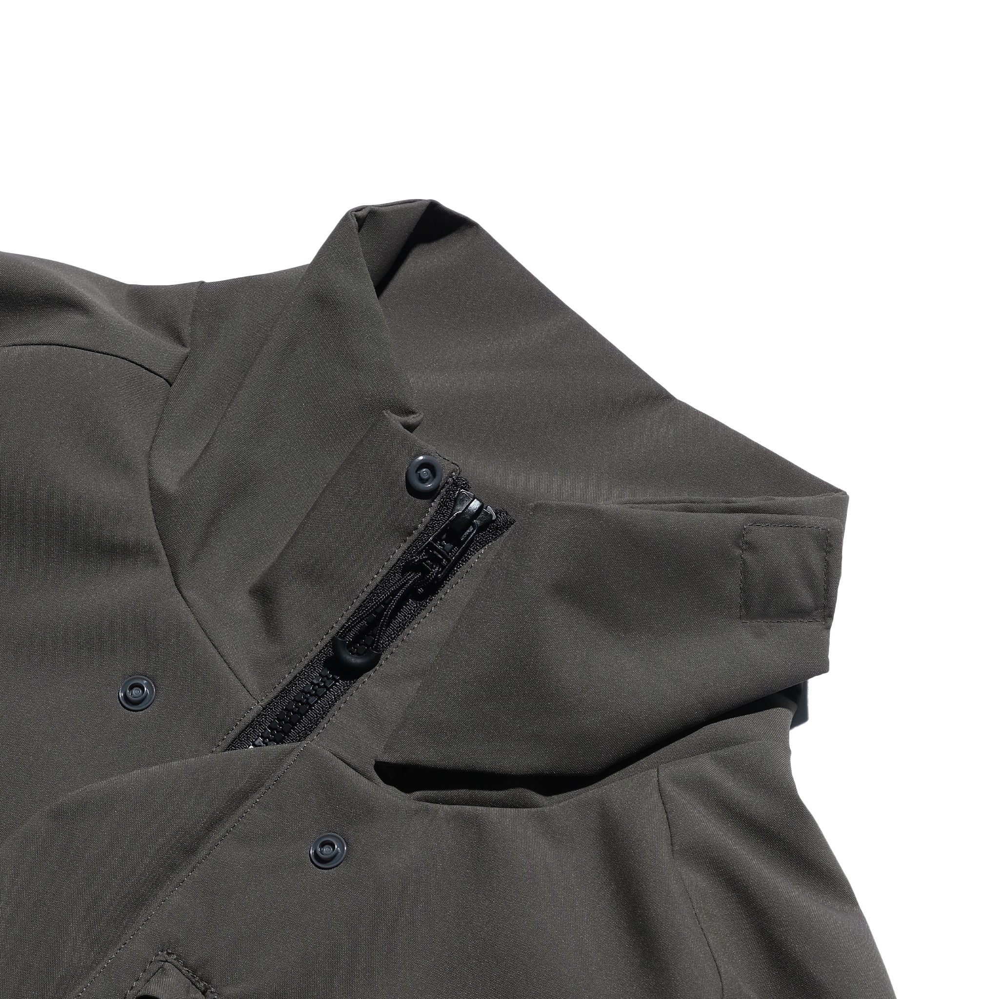 AW22 / 04 —J22-023 3-collar Trapezoidal Jacket (Gauntlet Grey)