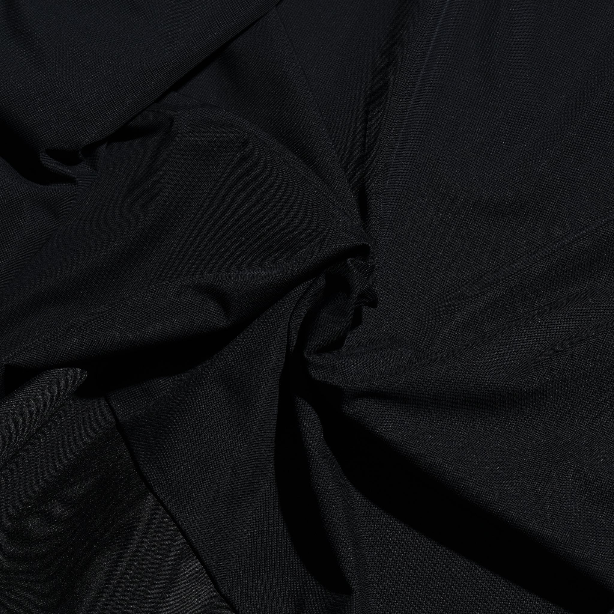 AW22 / 04 —J22-023 3-collar Trapezoidal Jacket (Black)