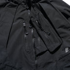 AW22 / 06 —J22-024  Flexible Collar Windbreaker (Black)