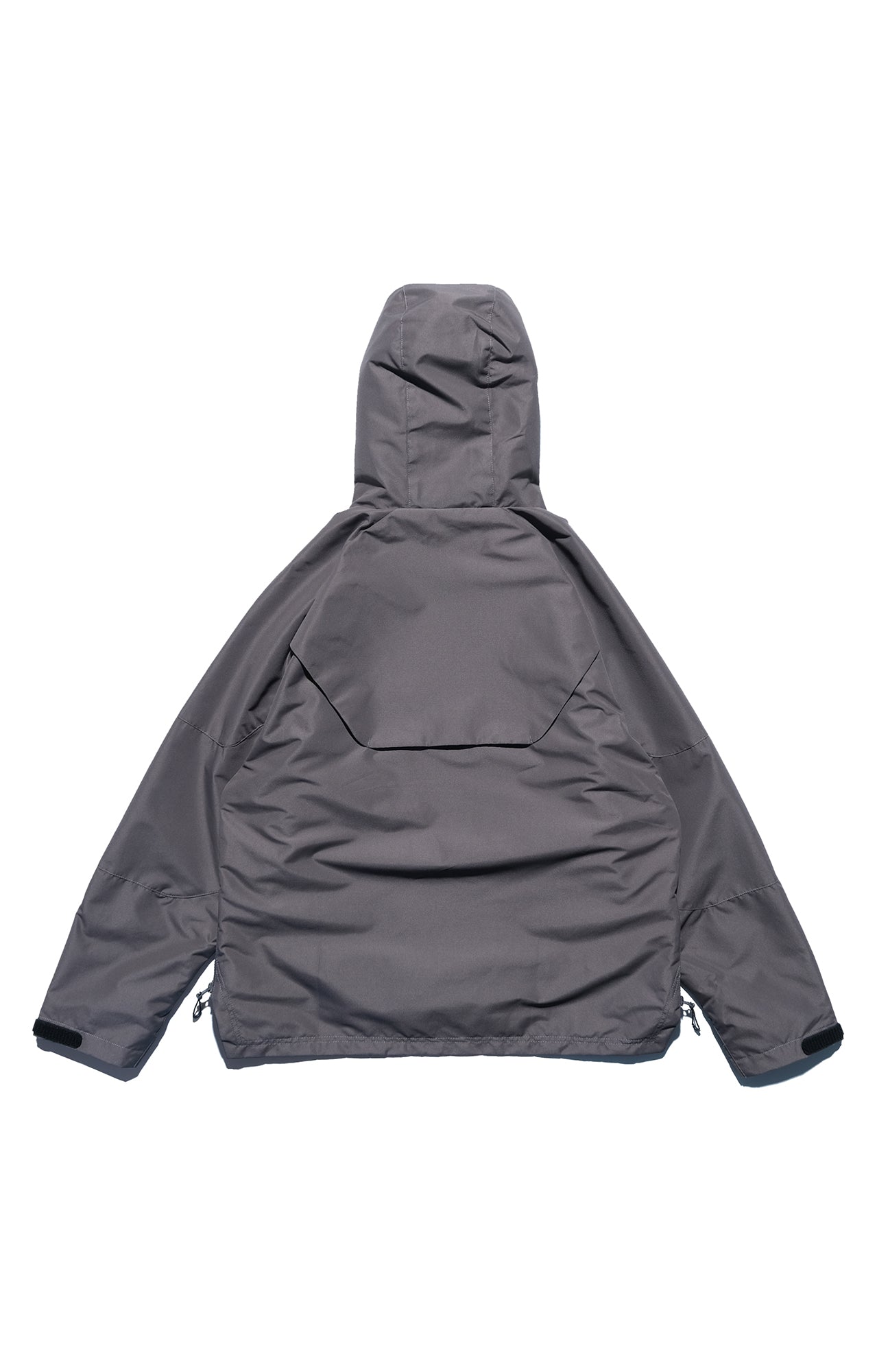 AW22 / 10 — J22-025 Flexible Armoured Pullover (Gauntlet Grey)