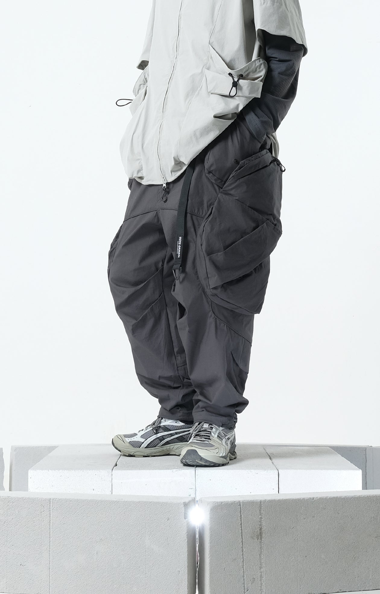 Pre-season LP-113 Expandable Box Pocket Pants (Grey)