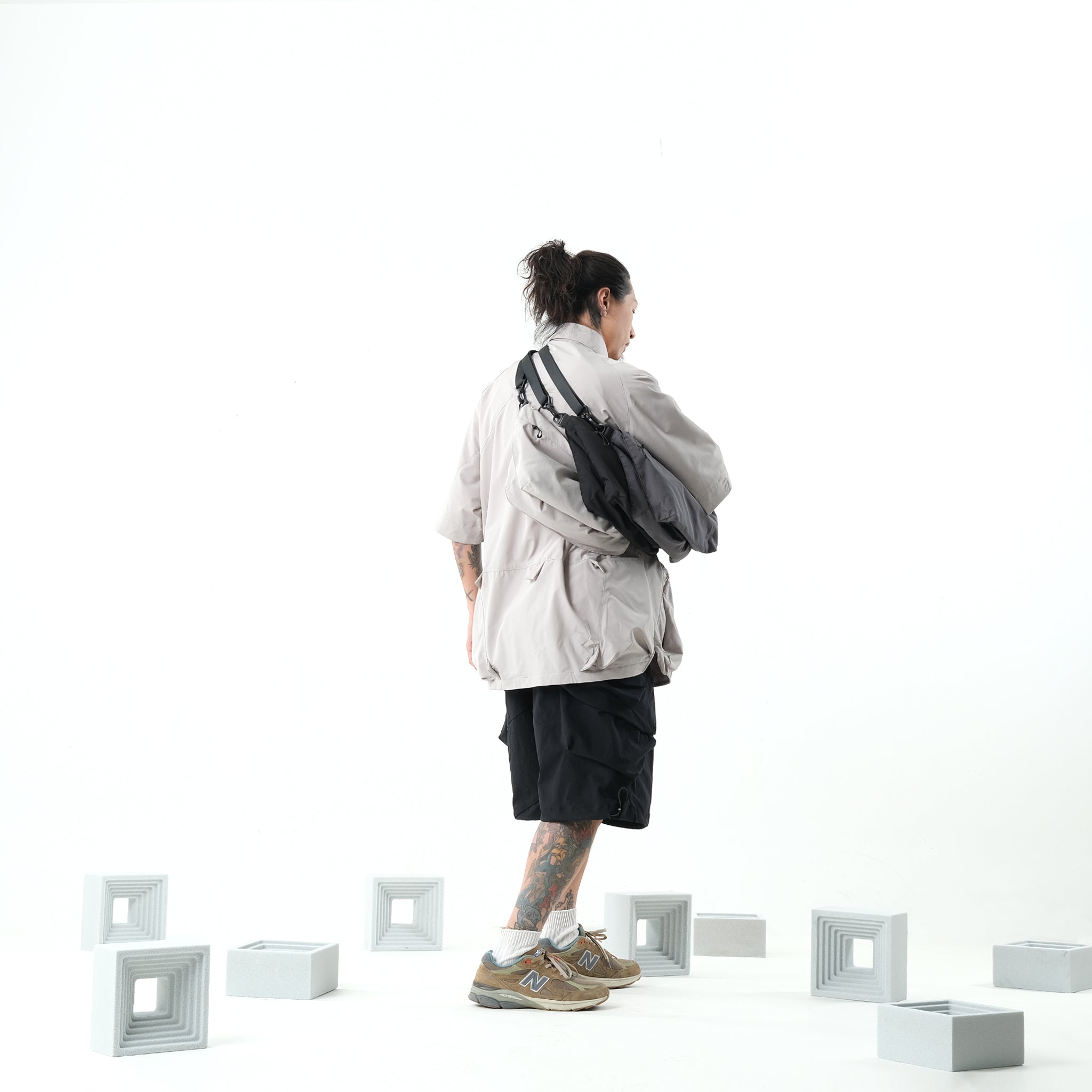 SS22/ 04 ST-072 Crossbag Shirt(Ivory White)