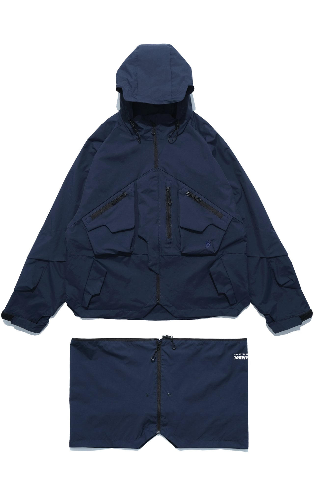 AW22 / 03 — J22-022 Expandable Crossbag Windbreaker (Navy)
