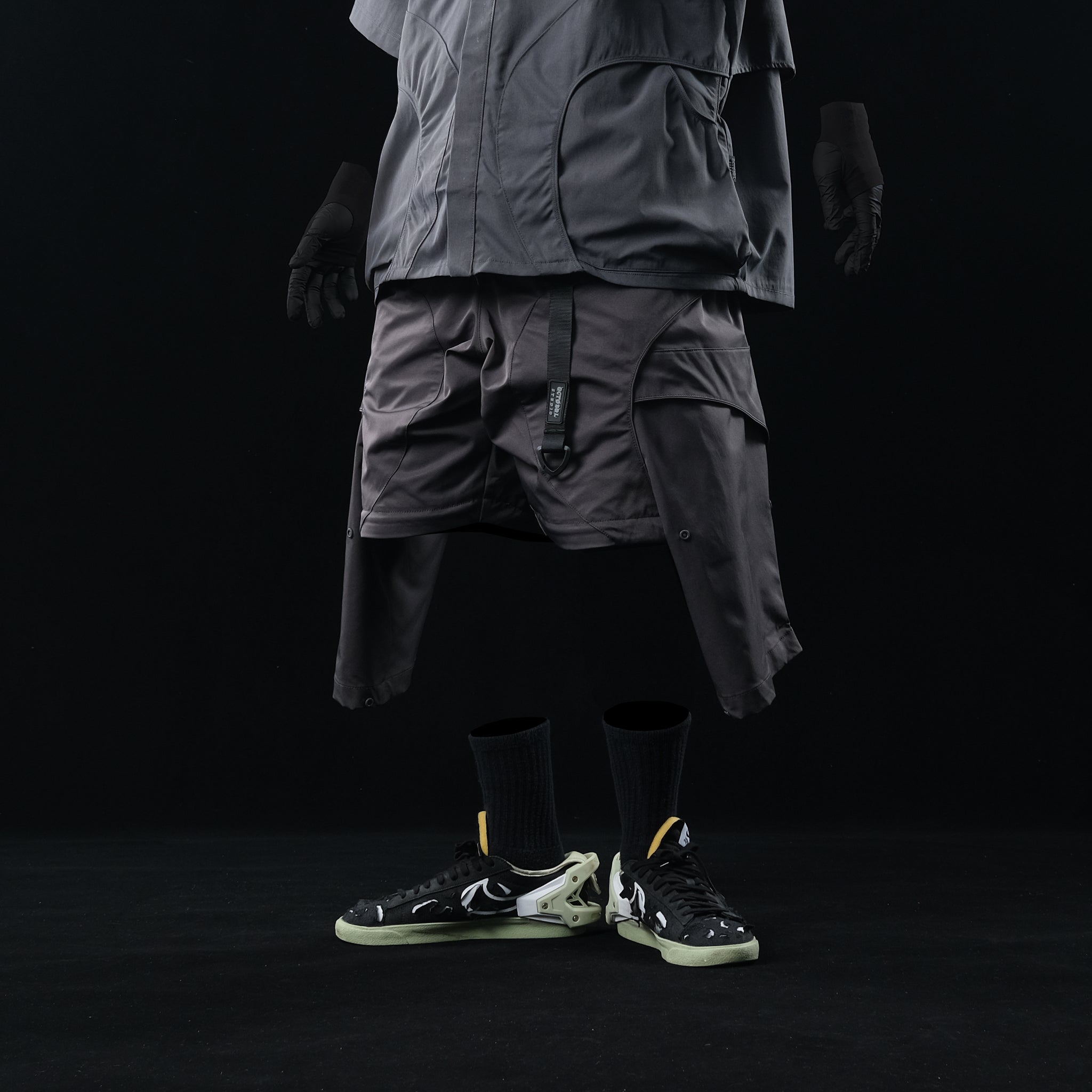 OS-LL04 Cascade Zip-off Pants (Dark Grey)