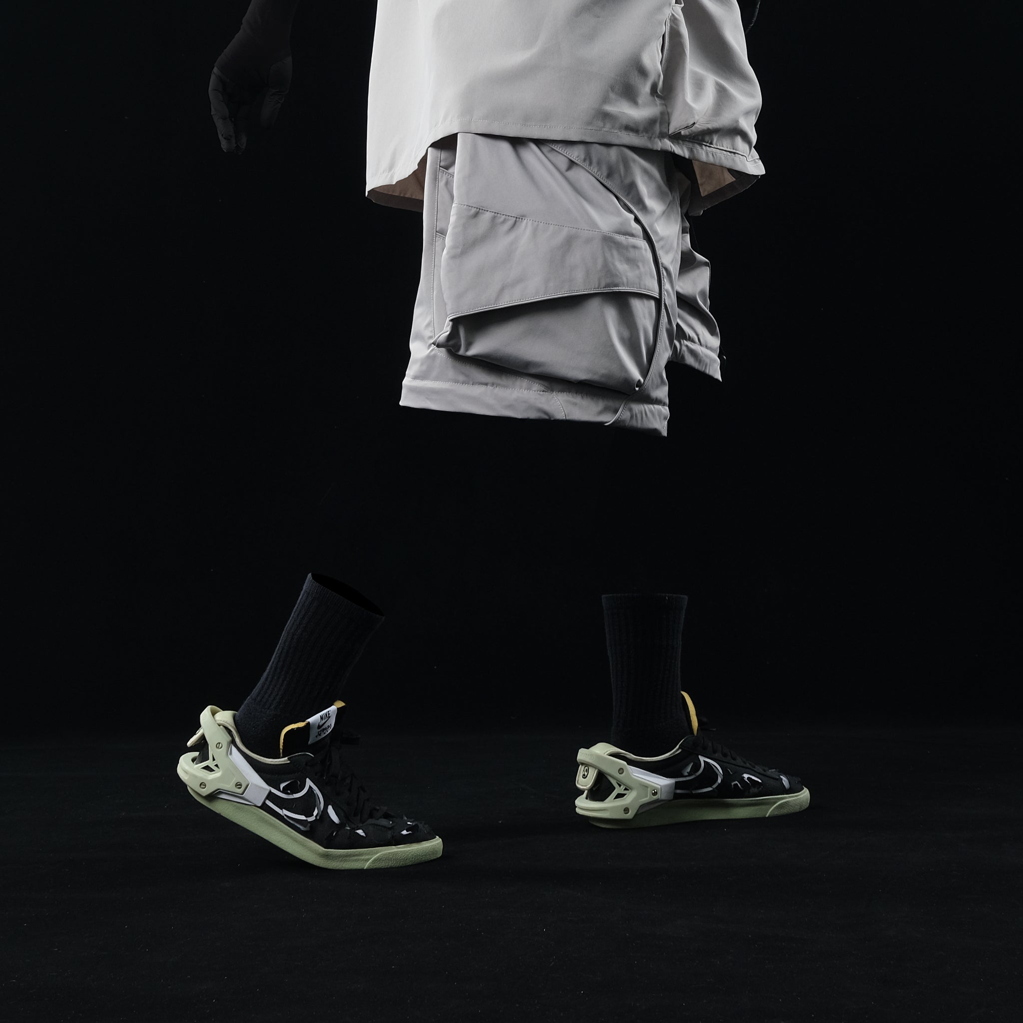 OS-LL04 Cascade Zip-off Pants (Light Grey)