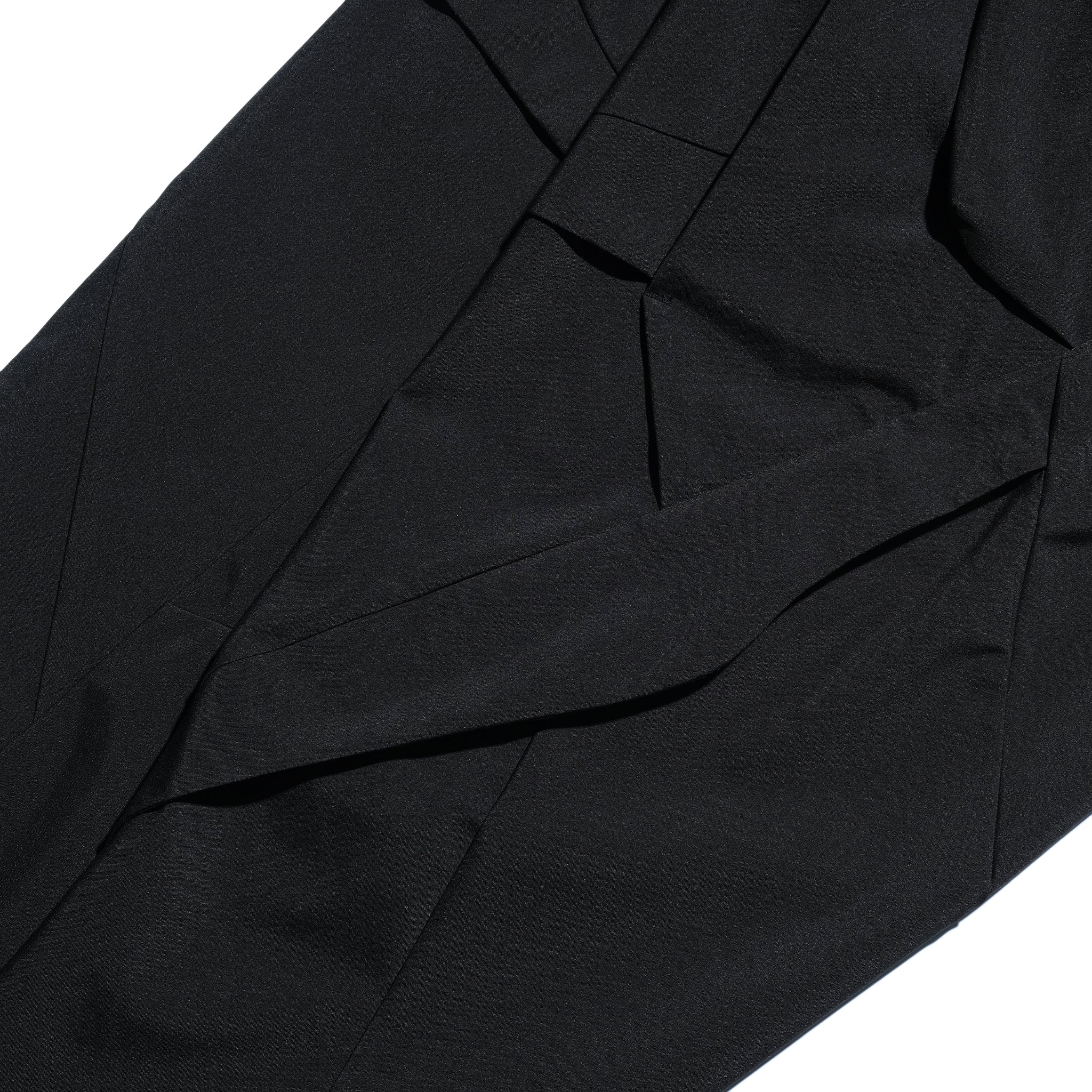 AW22 / 05 —  P22-121 Hidden Pocket Trapezoidal Pants (Black)