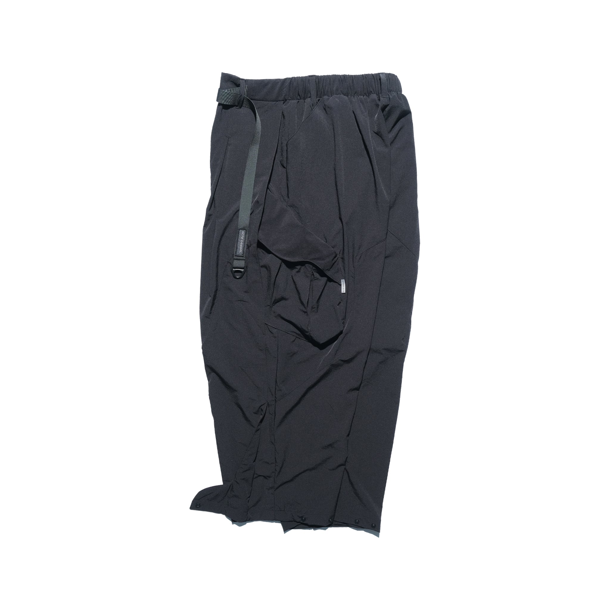 AW22 / 07 —  P22-122  3-way Expandable Relaxed Pants (Black)