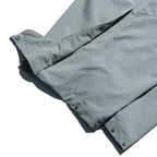 AW22 / 07 —  P22-122 3-way Expandable Relaxed Pants (Light Grey)
