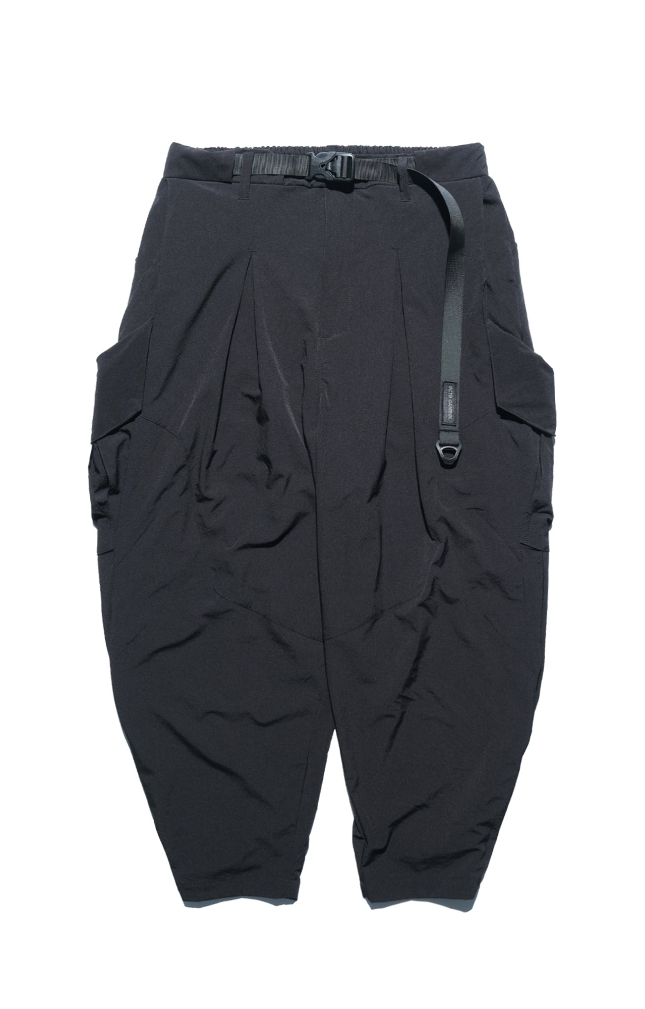 AW22 / 07 —  P22-122  3-way Expandable Relaxed Pants (Black)