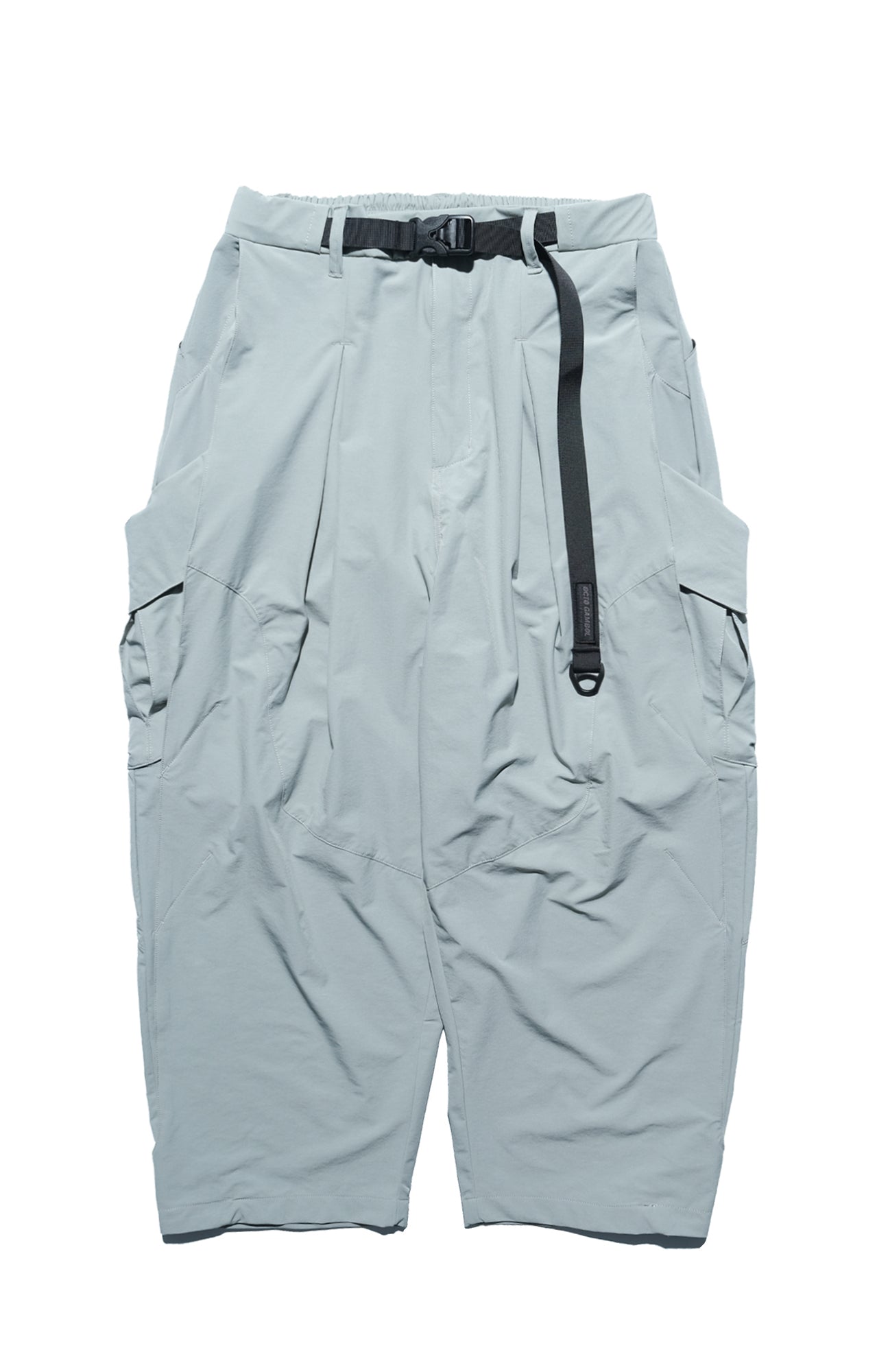 AW22 / 07 —  P22-122 3-way Expandable Relaxed Pants (Light Grey)