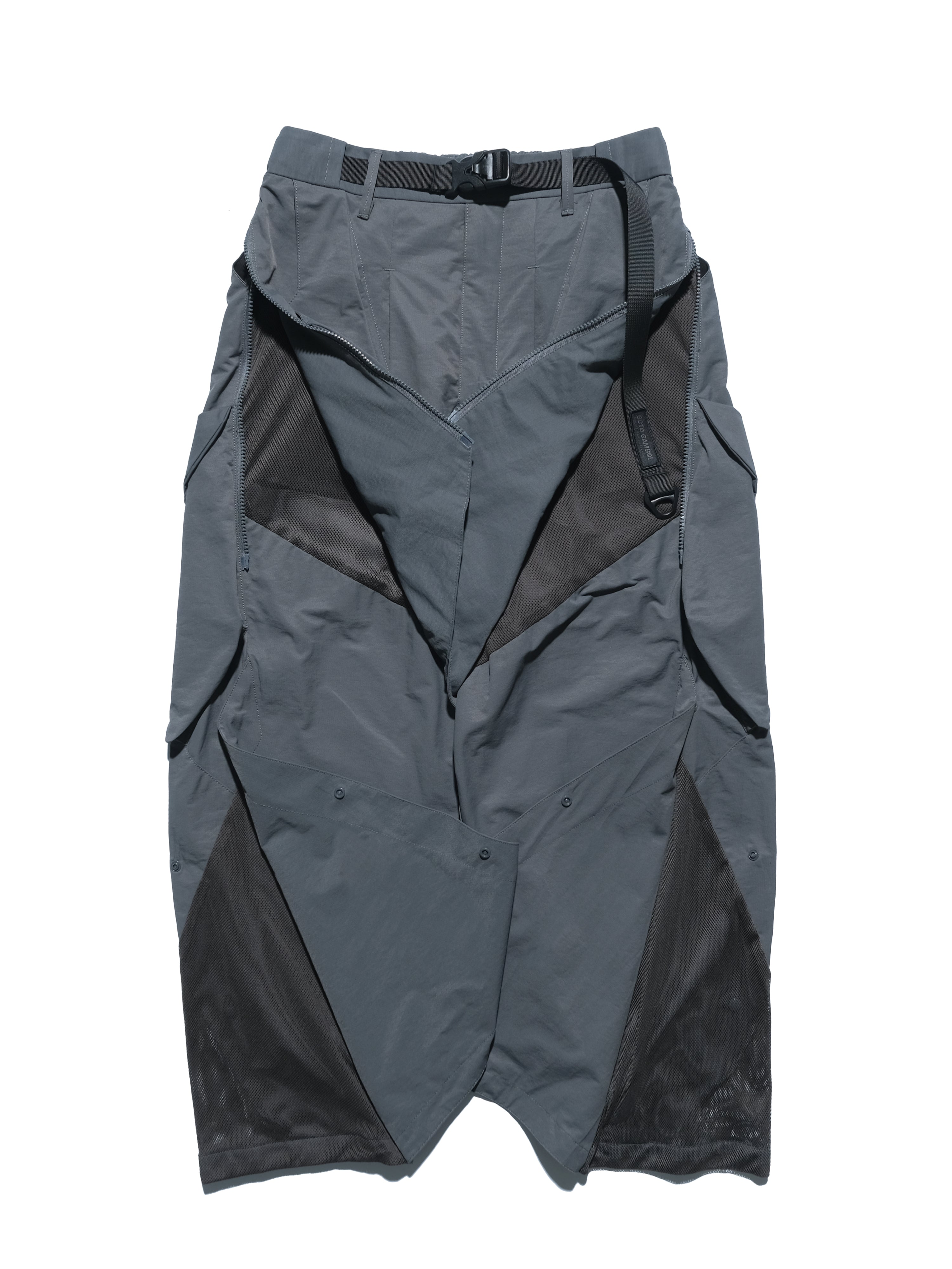 SS23 / 02 —  P23-126 Switchable Breathing Pants  (Iron Grey)