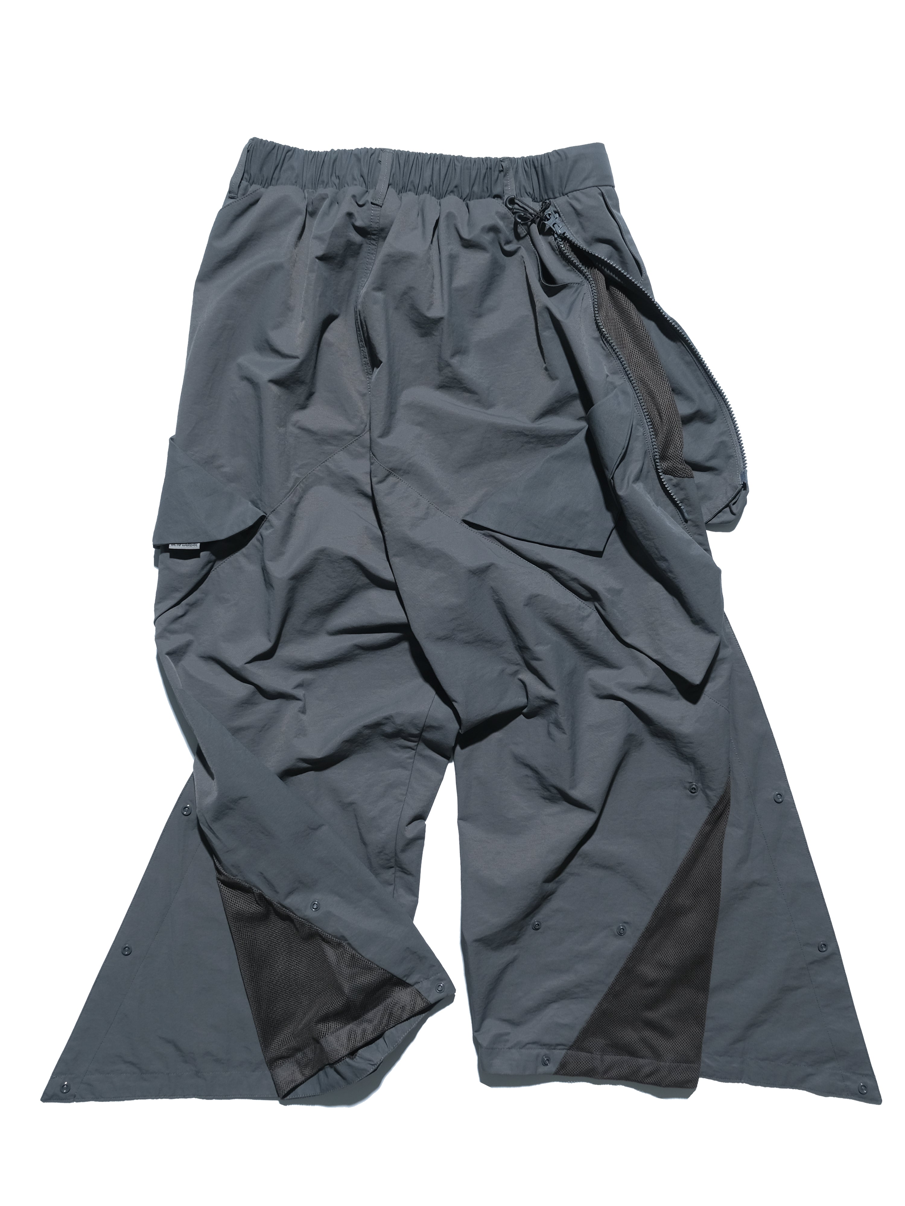 SS23 / 02 —  P23-126 Switchable Breathing Pants  (Iron Grey)