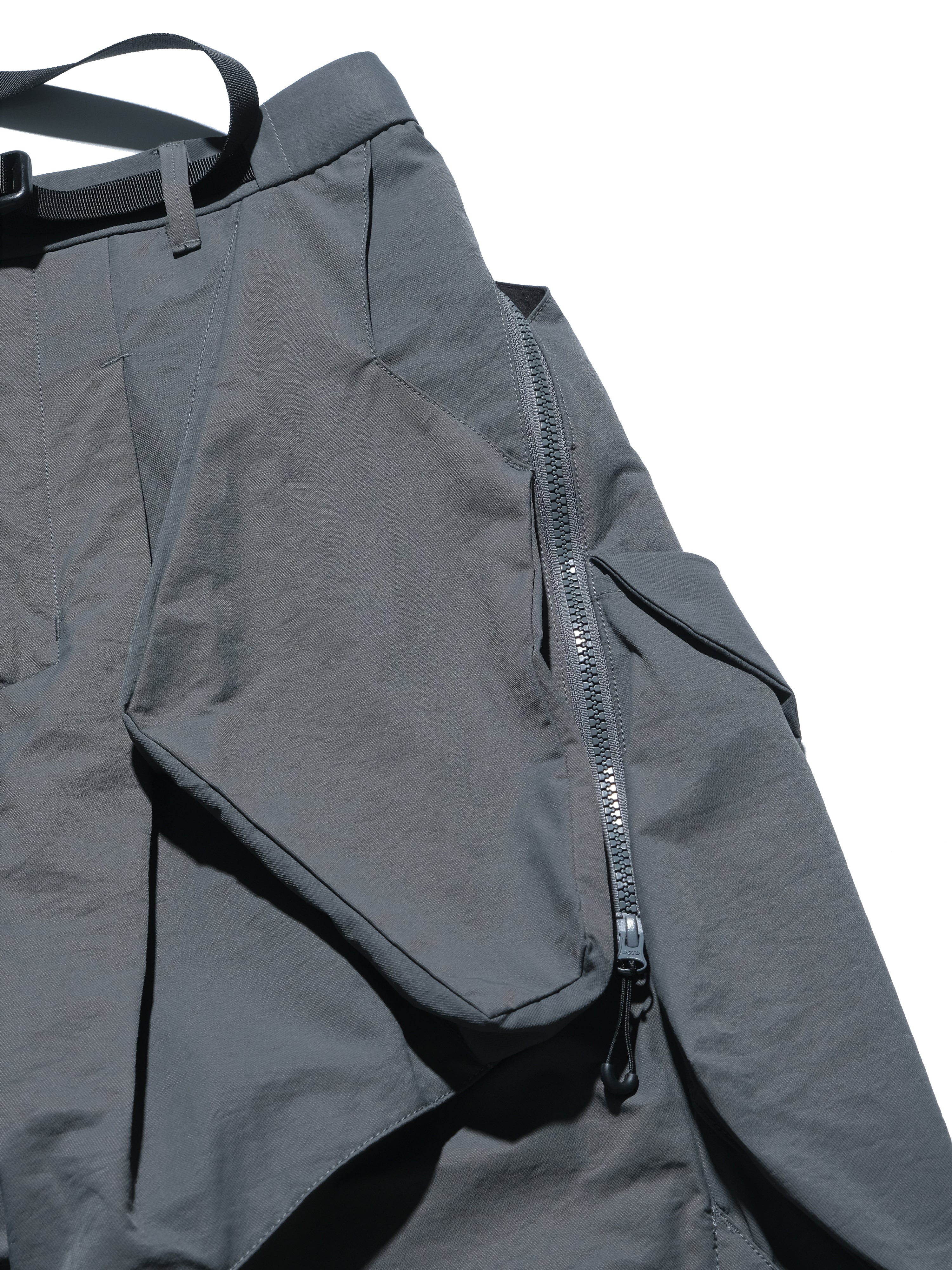 SS23 / 02 —  P23-126 Switchable Breathing Pants  (Iron Grey)
