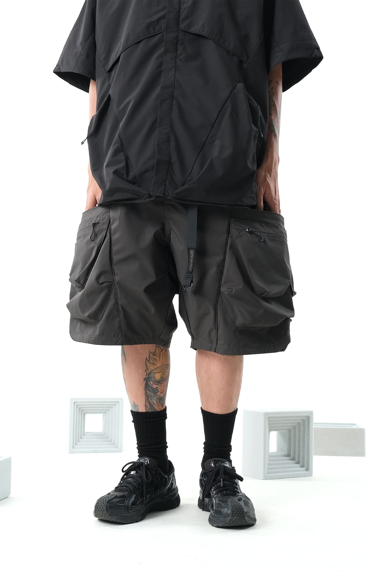 SS22 / 05 S-062 Flexible Trapezoidal Shorts (Woodland Grey)