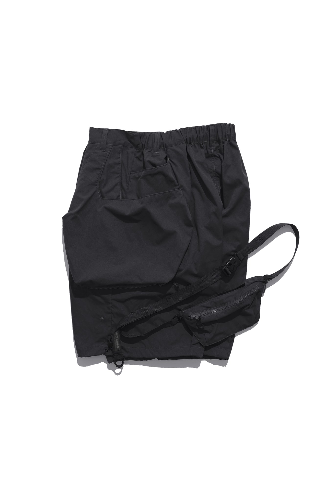 SS22 / 10 S-064 Crossbody Bag Loose Shorts (Black)