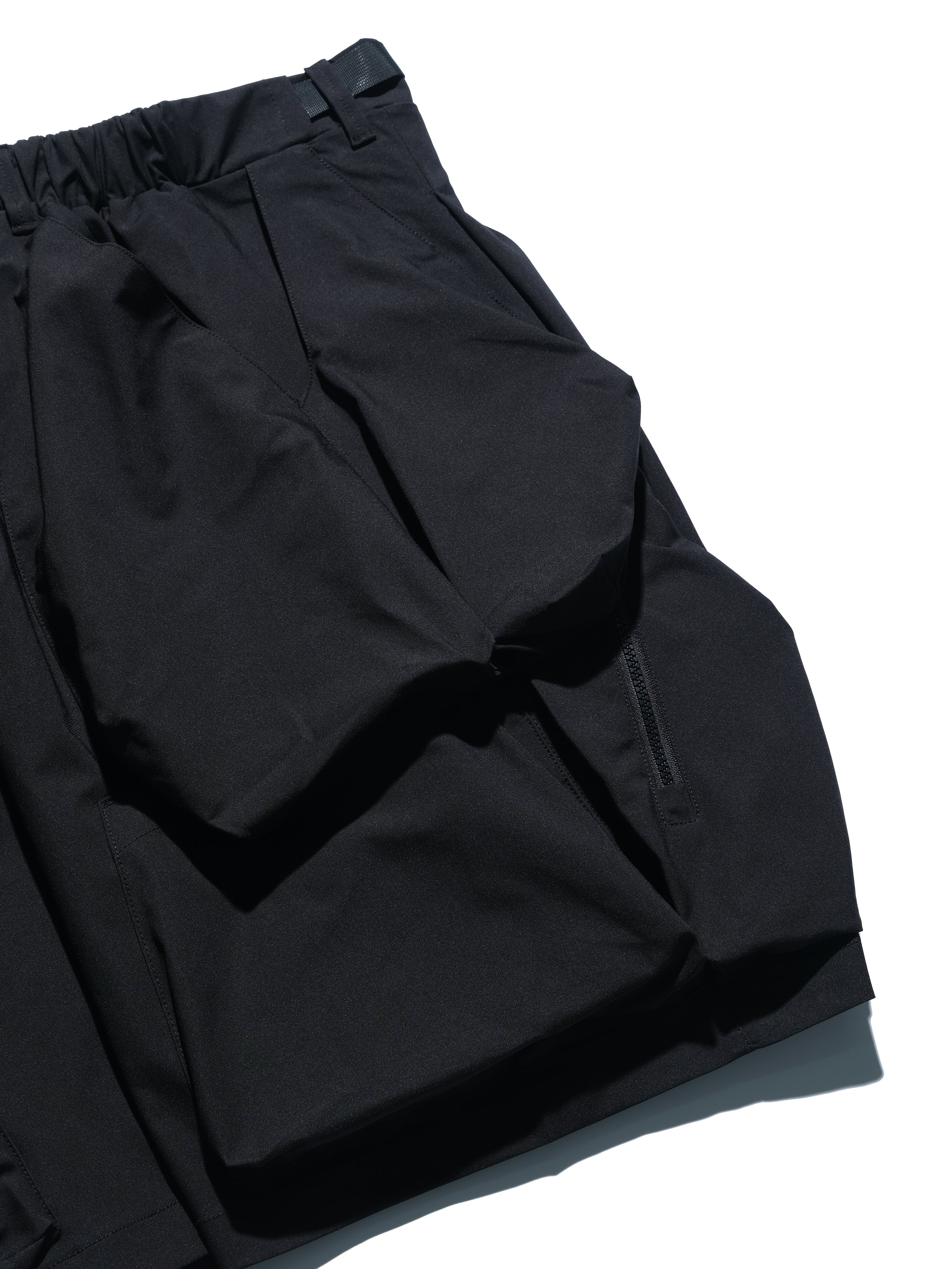 SS23 / 04 —  S23-066 2-Layer Loose Short (Black)