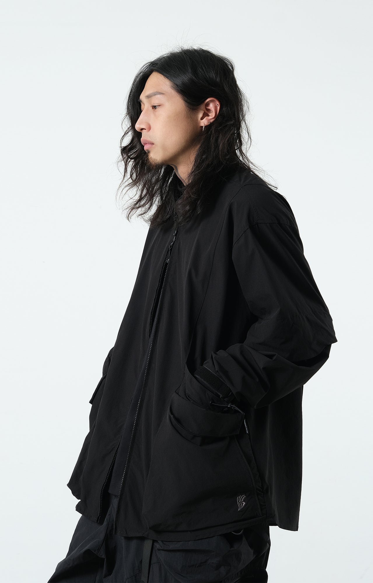 Pre-season ST-071 Detachable Sleeves Shirt (Black)
