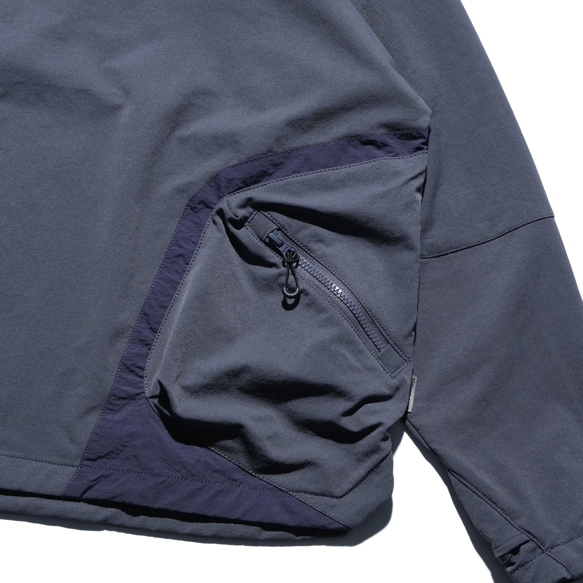 AW22 / 08 — T22-066 Turtleneck hidden hood Hoodie (Navy)