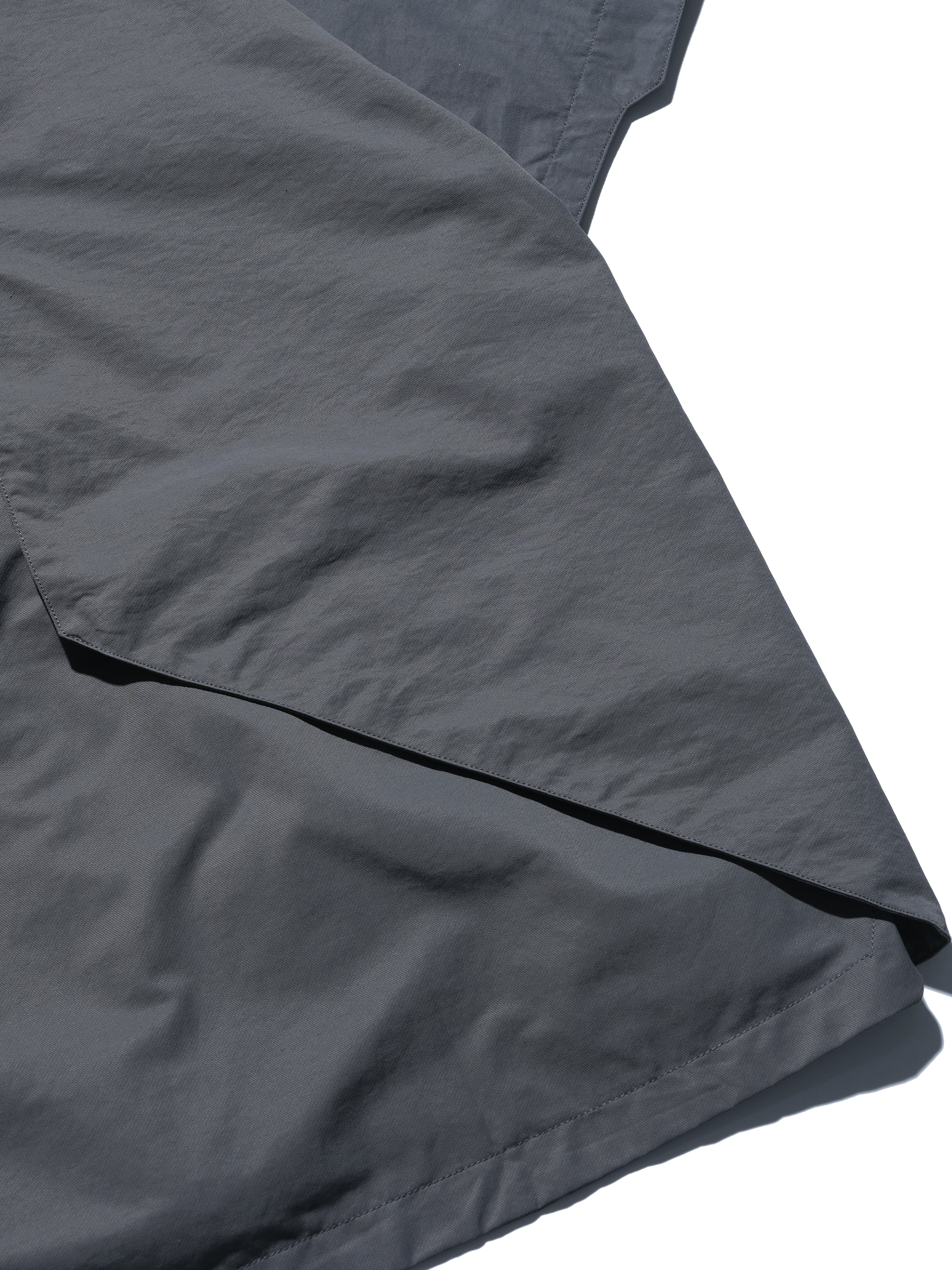 SS23 / 03 — T23-069 Switchable Breathing Shirt (Iron Grey)