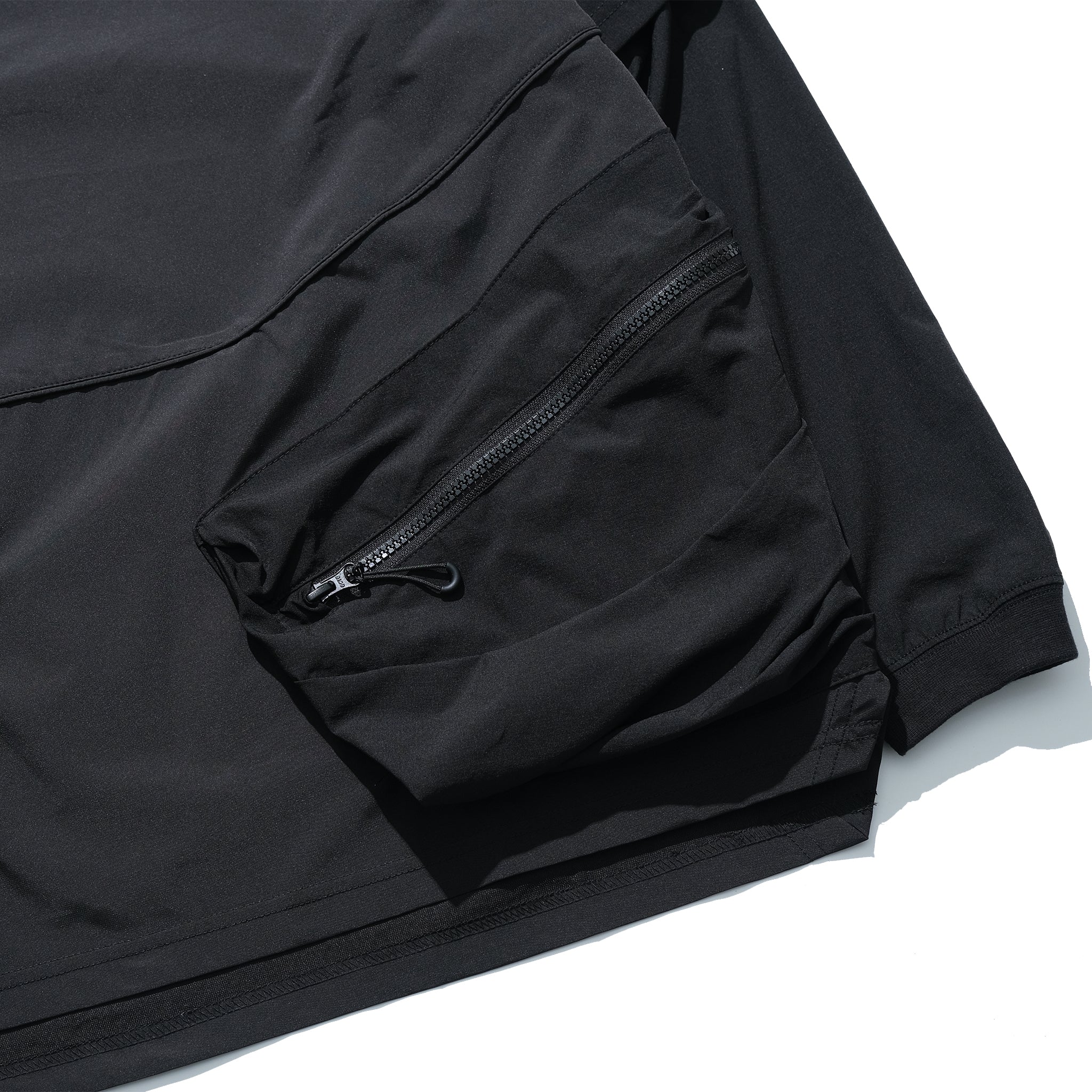 SS22 / 02 TH-060 Detachable Sleeves T-shirt (Black)