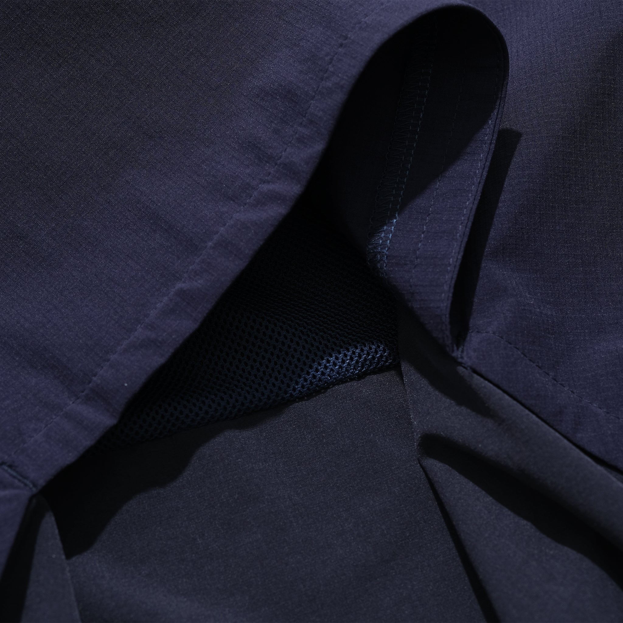 SS22 / 06 TH-061 Breathable Pipeline Nylon T-shirt (Navy)