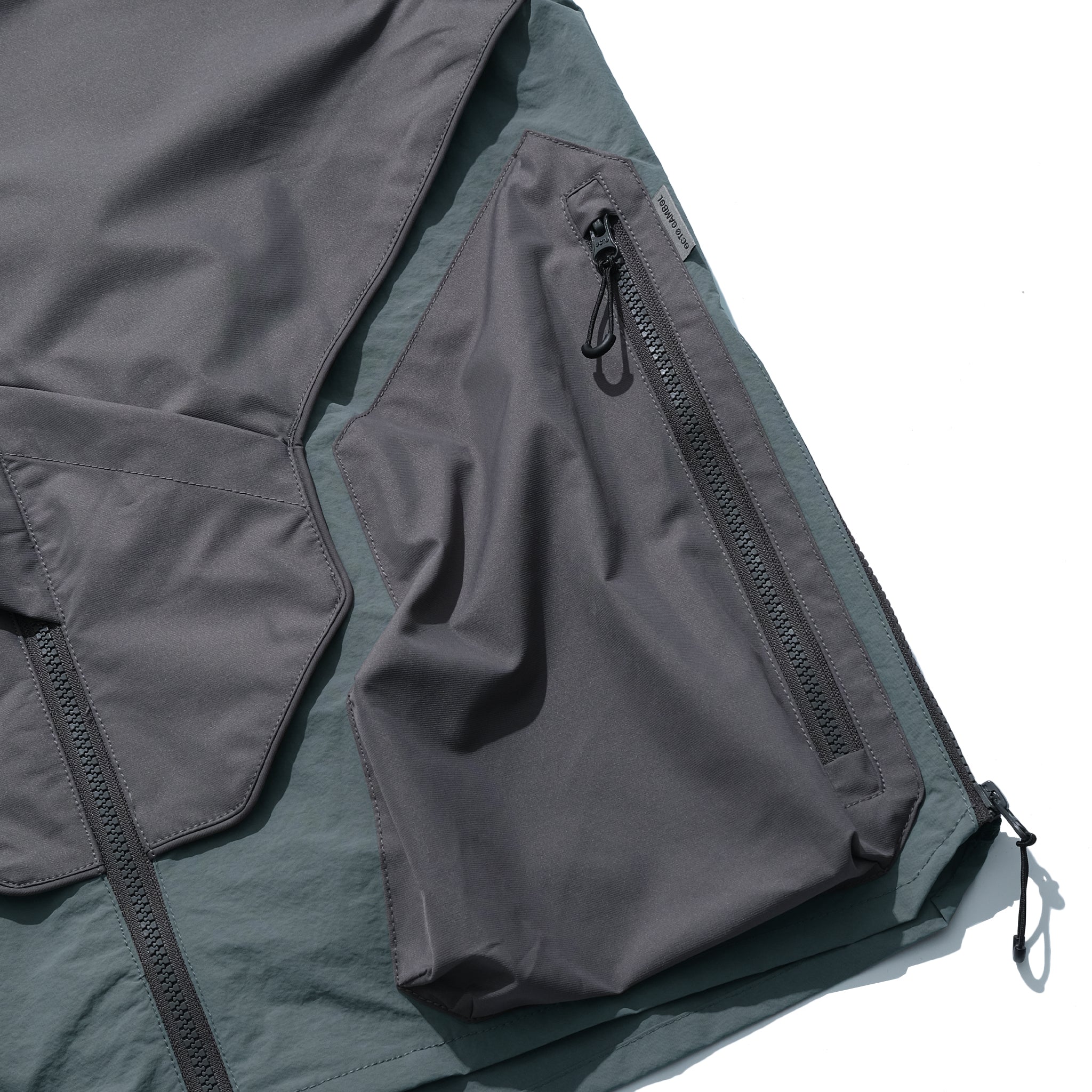 SS22/ 15 TH-062 Crossbody Bag Vest (Grey)