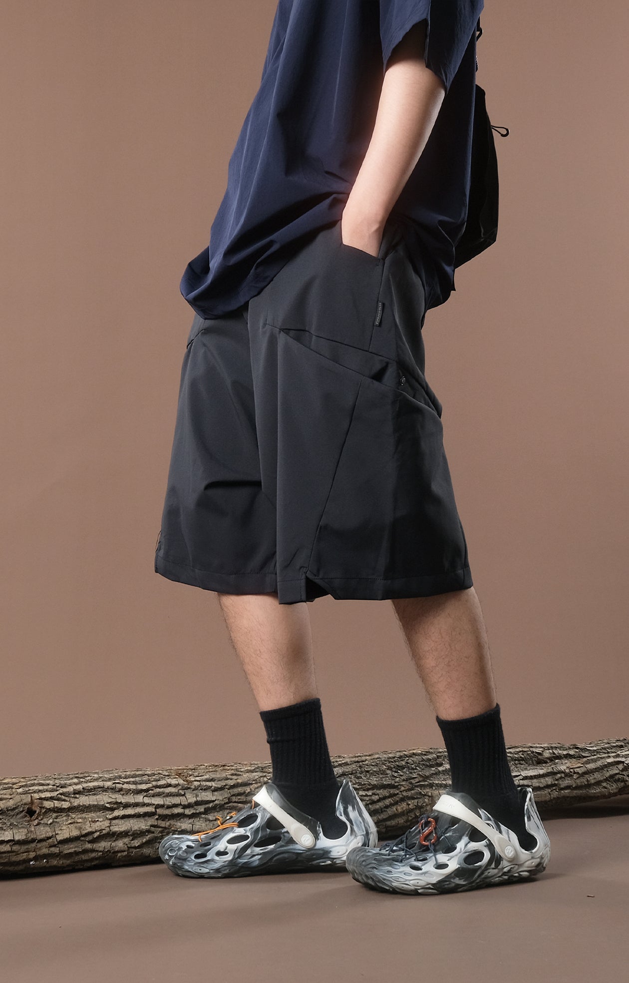 Capsule 02 / CS103 Nylon Slash Pocket Shorts (Navy)