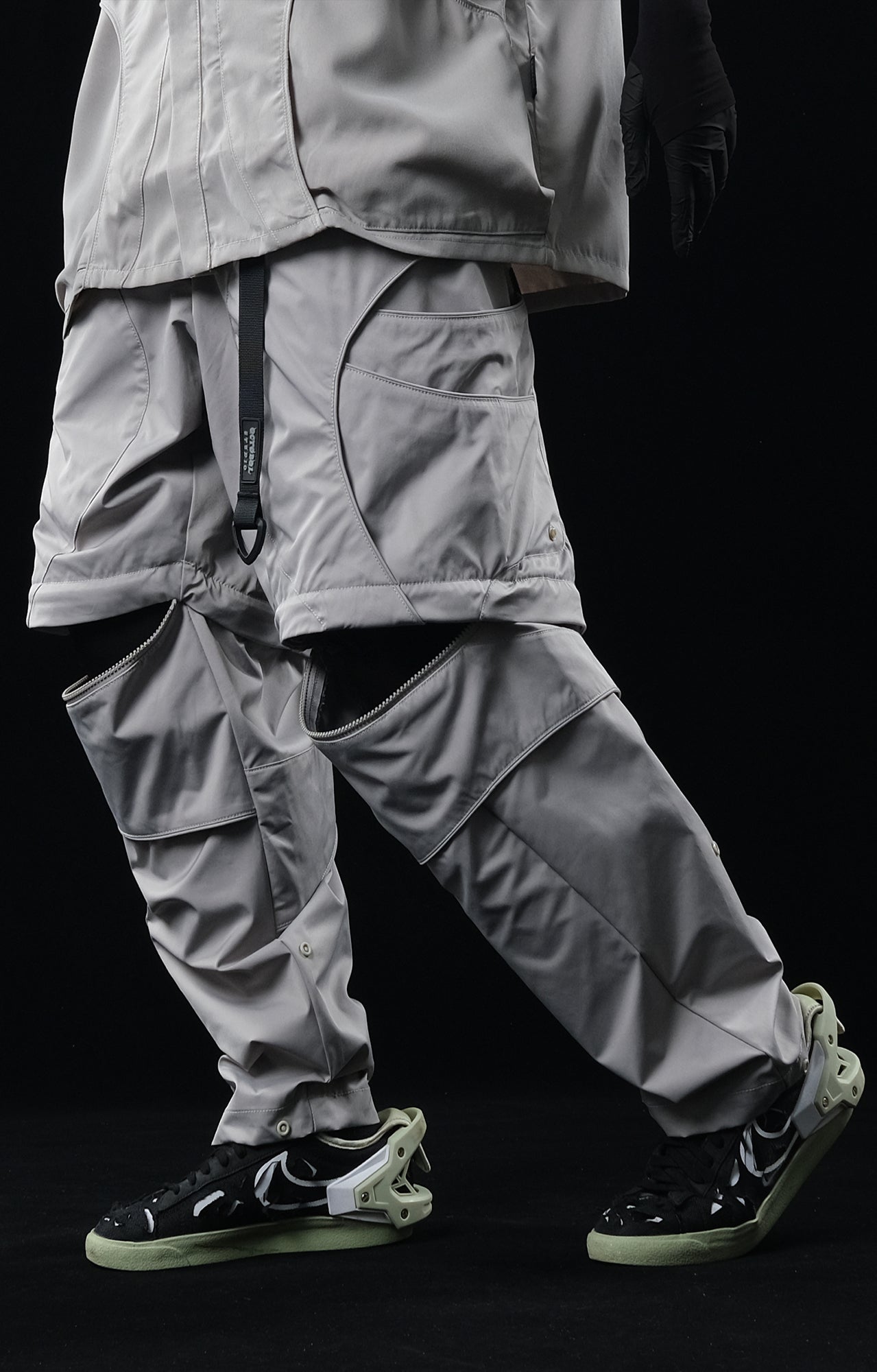 OS-LL04 Cascade Zip-off Pants (Light Grey)