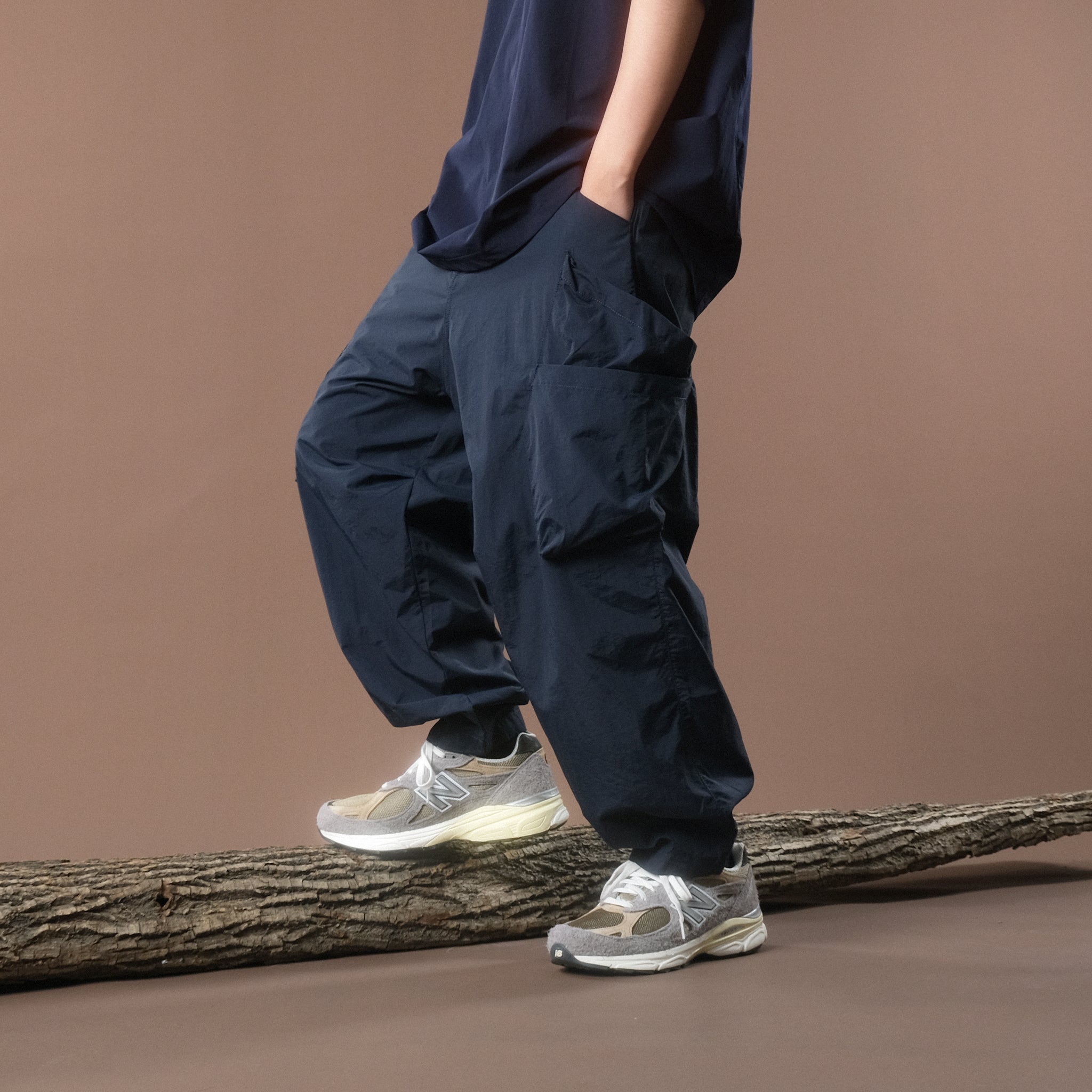 Capsule 02 / CB117 Nylon Balloon Pants (Navy)